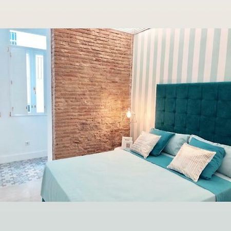Apartamento Frederick “Centrico Y Con Clase” บาเลนเซีย ภายนอก รูปภาพ